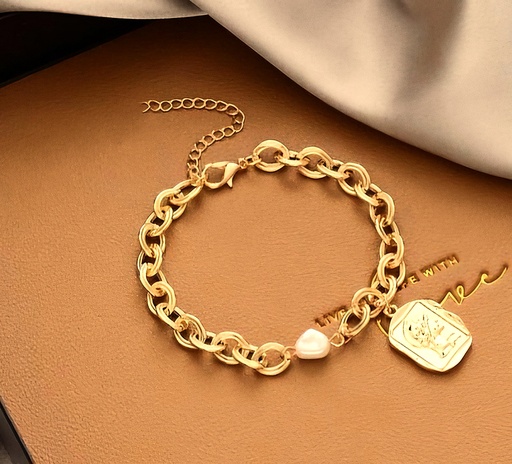 [007] Knight Bracelet